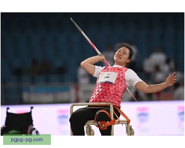 世界举重锦标赛：巅峰对决，掀起铁铸激情