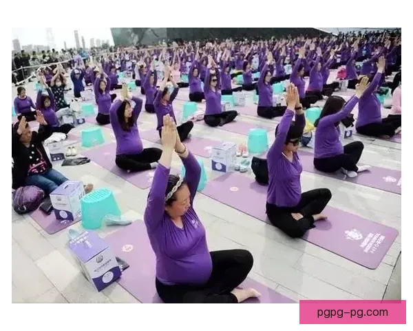 挑战瑜伽世界纪录,引领身心灵全新高度 挑战瑜伽世界纪录,引领身心灵全新高度